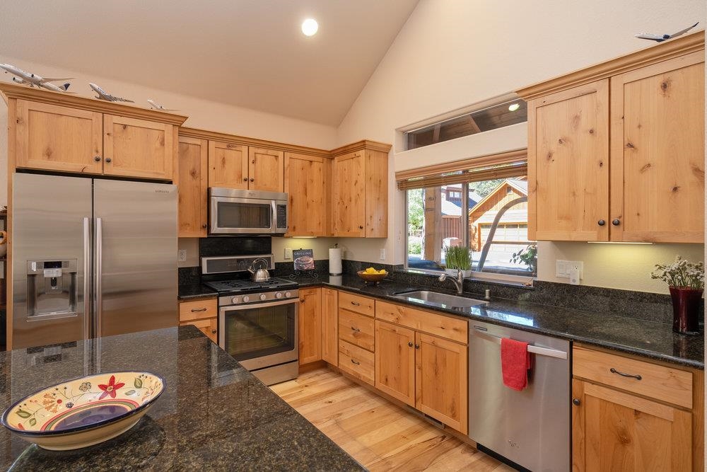 10143 Colton Creek Road