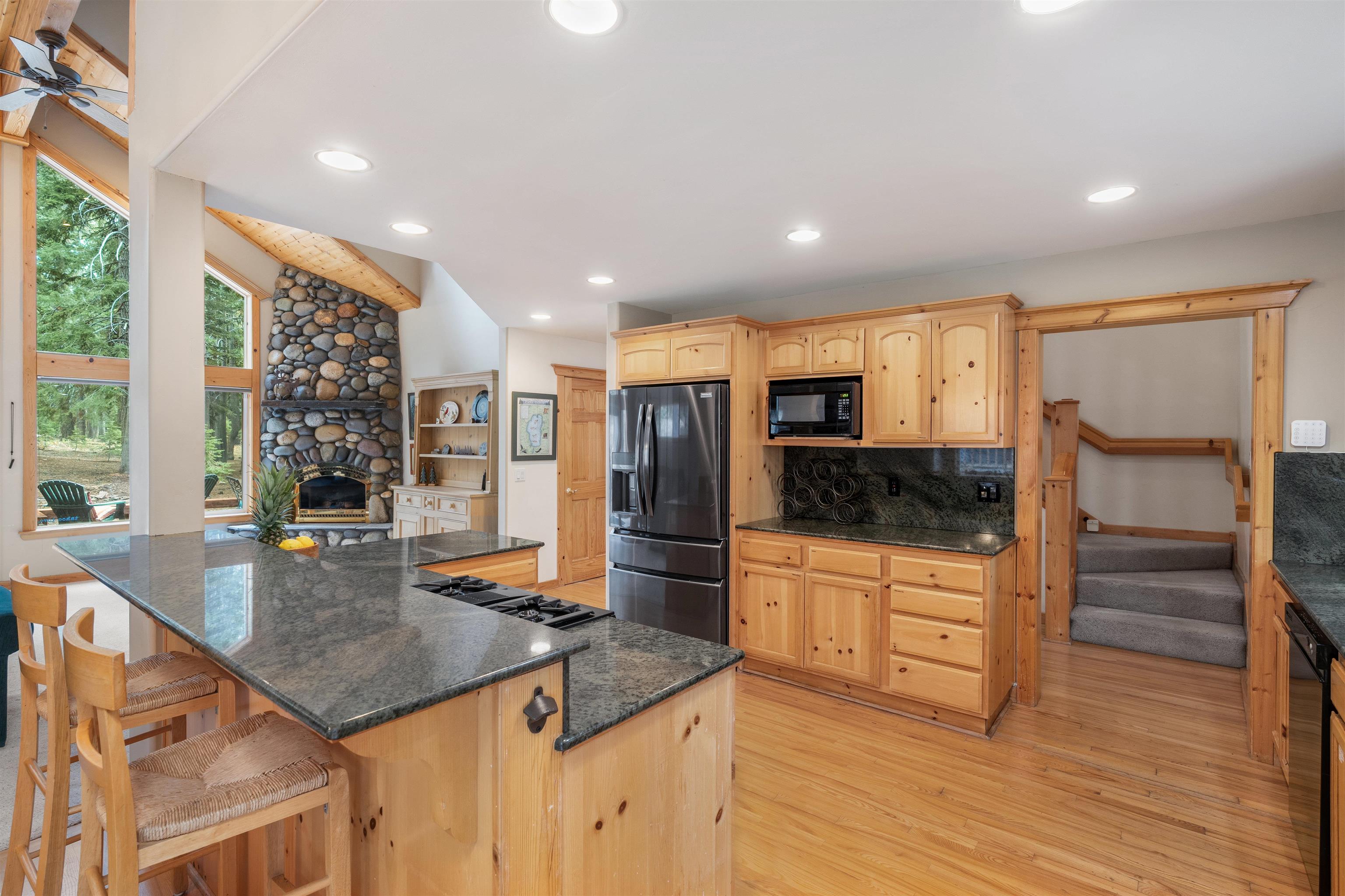 12851 Skiview Loop