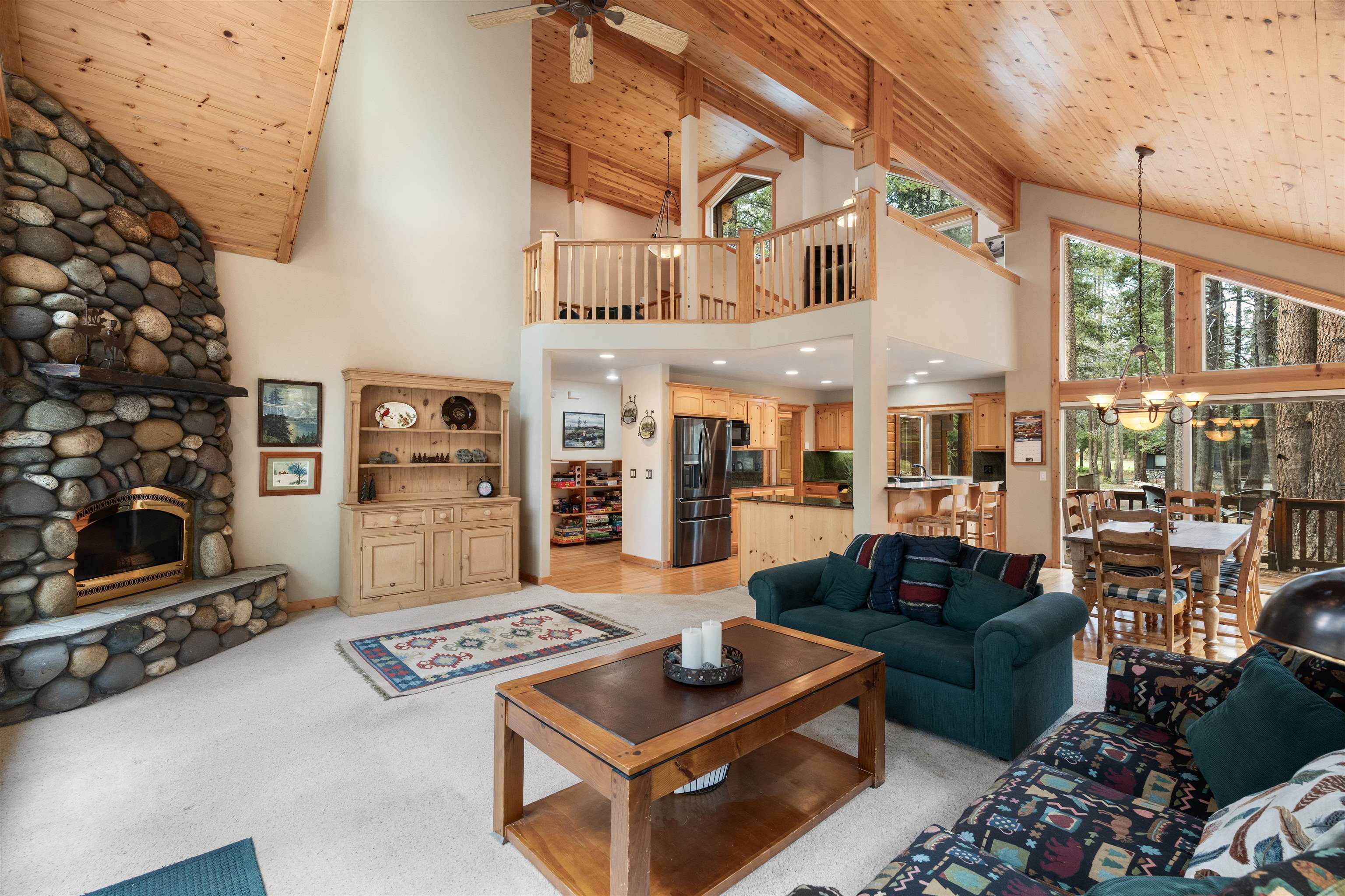 12851 Skiview Loop