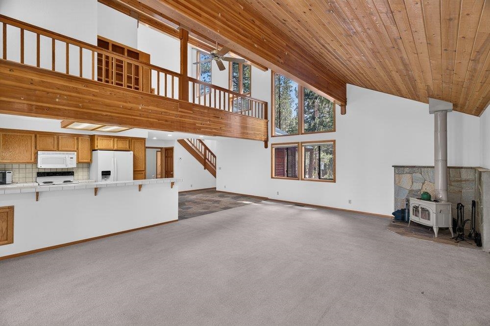 14356 Swiss Lane