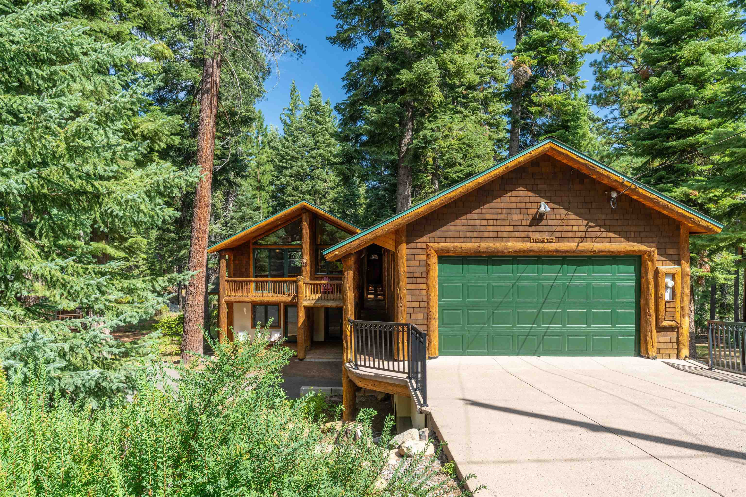 10510 Whiskey Jack Court