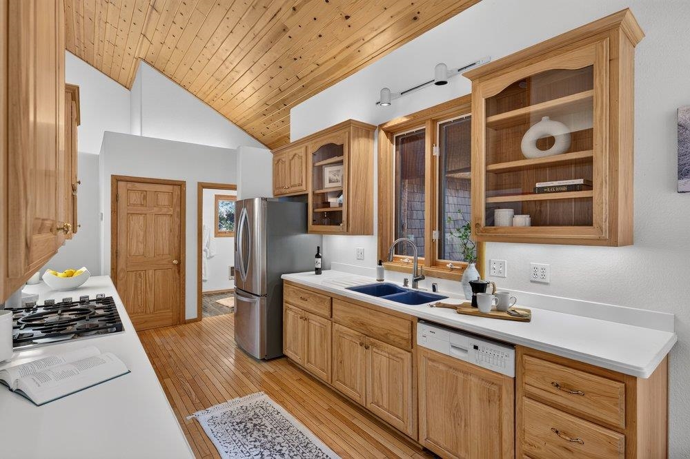 10510 Whiskey Jack Court
