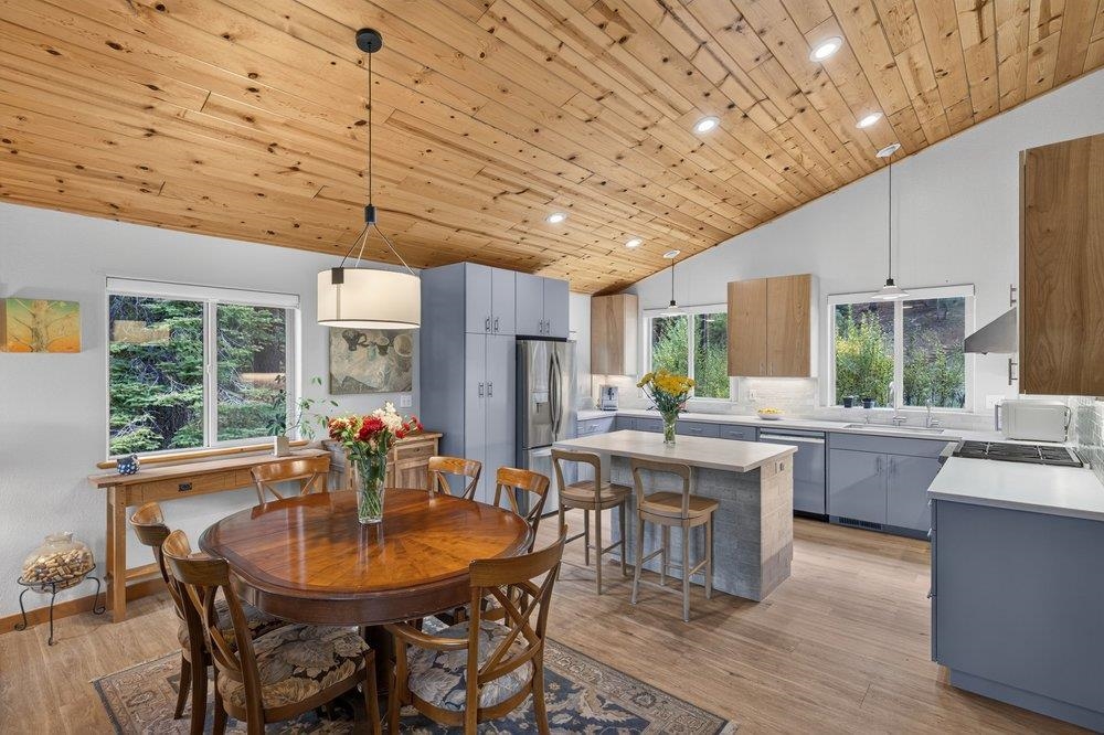 12292 Brookstone Drive