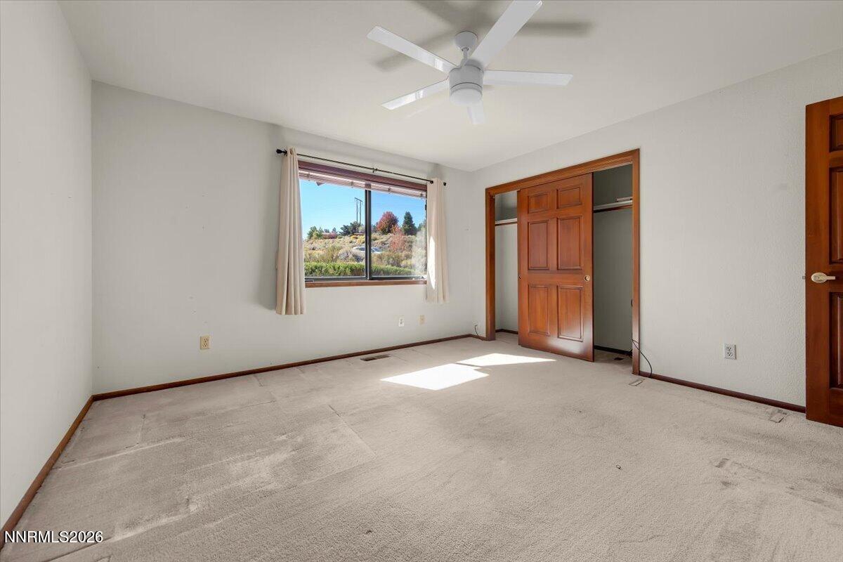 1585 Twin Oaks Road