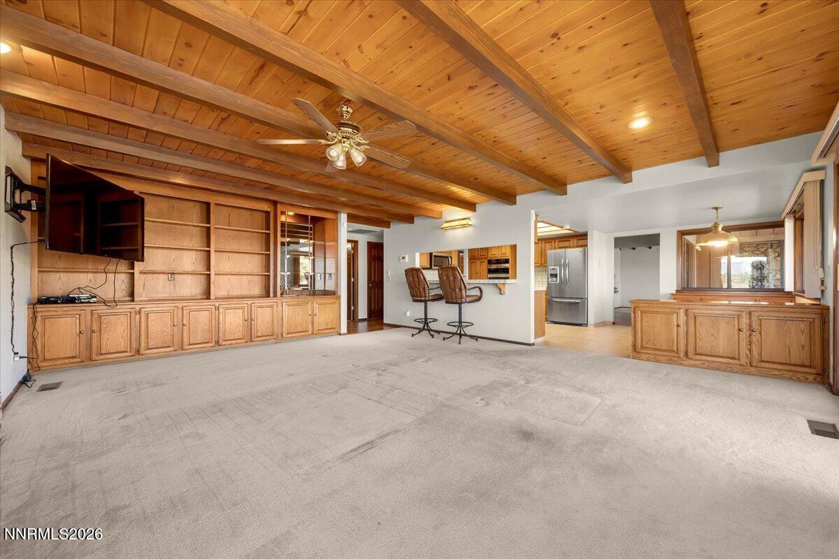 1585 Twin Oaks Road