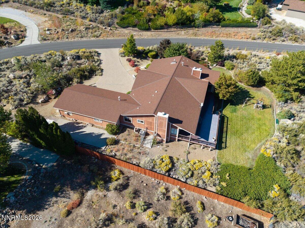 1585 Twin Oaks Road