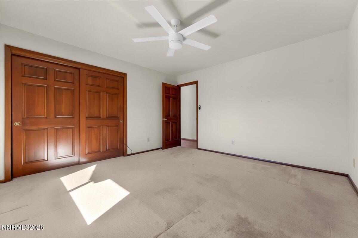 1585 Twin Oaks Road