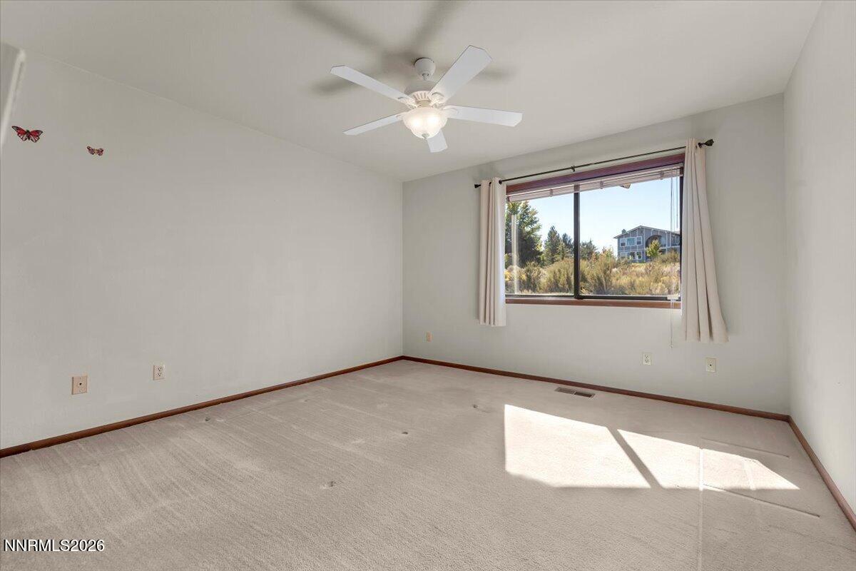 1585 Twin Oaks Road
