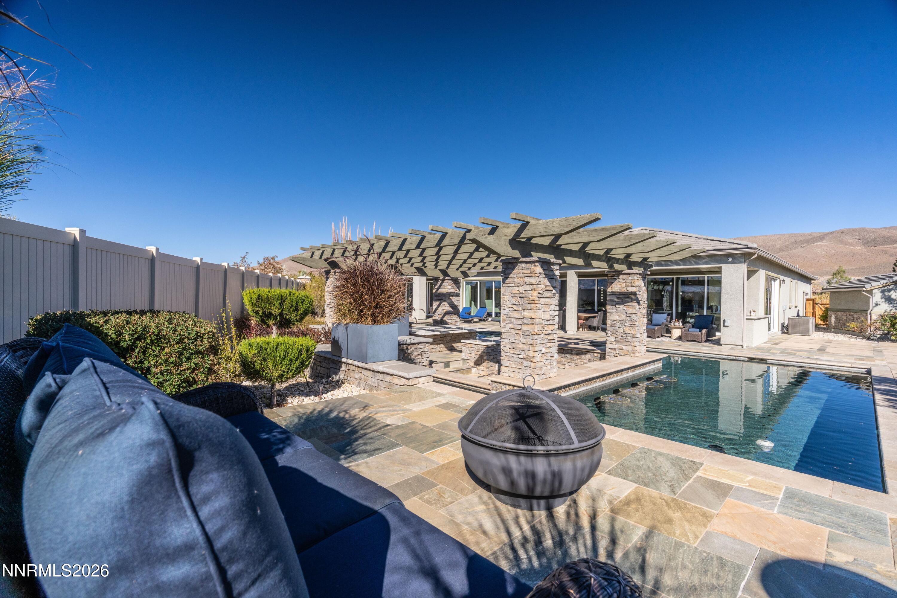 2660 Hanovarian Way