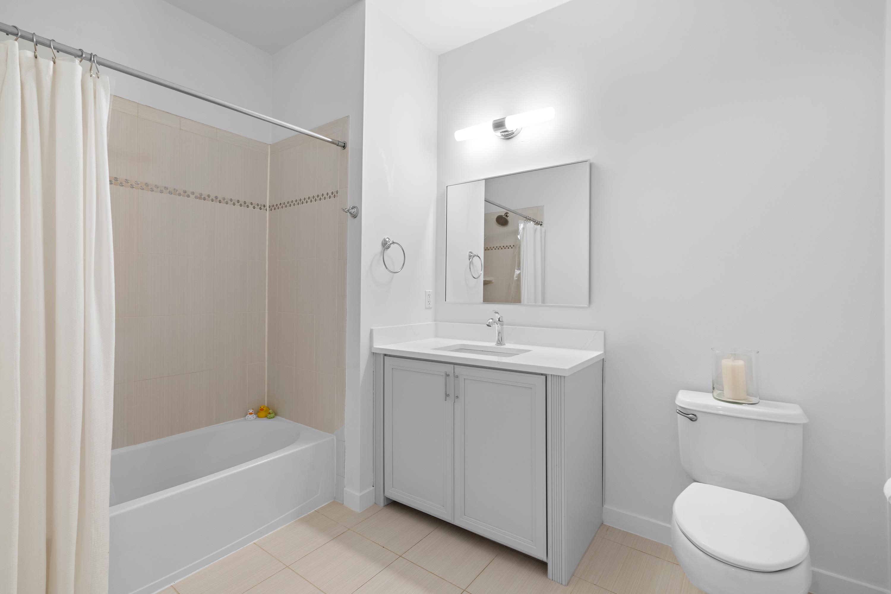 443 2ND ST Unit: 307