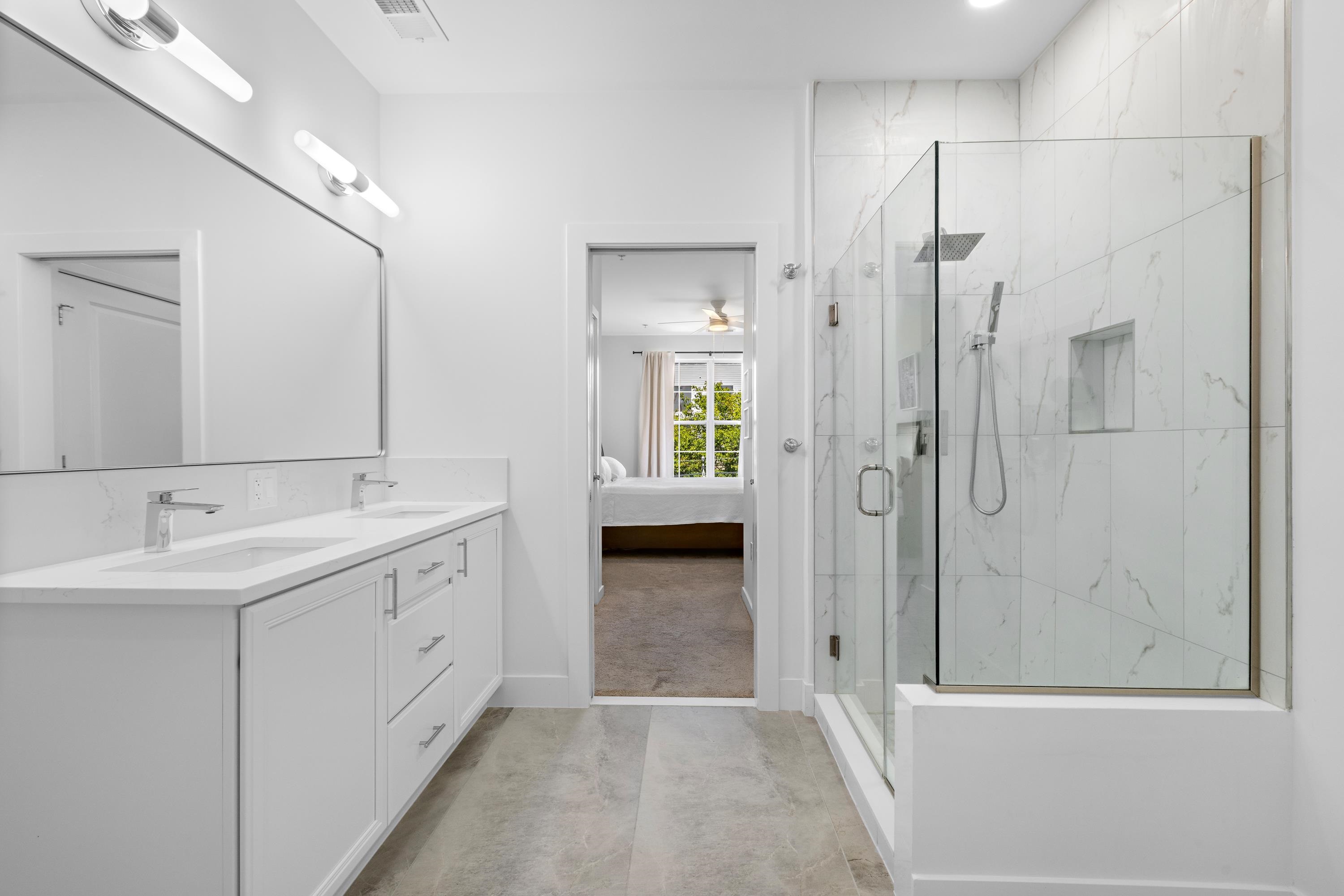 443 2ND ST Unit: 307