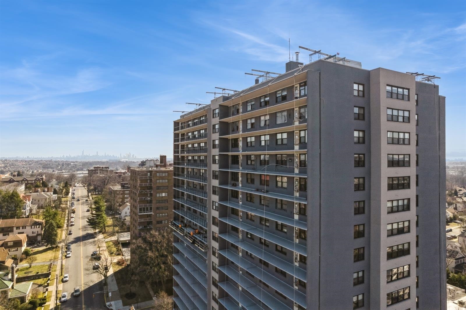 285 AYCRIGG AVE Unit: 6E