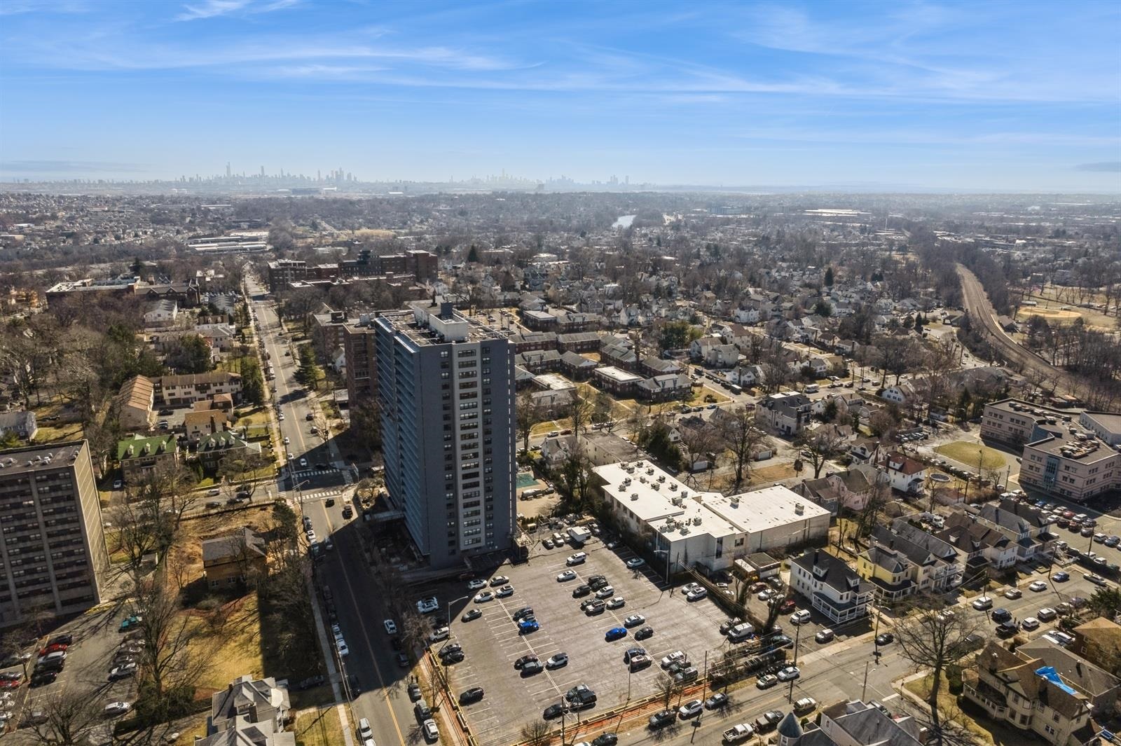 285 AYCRIGG AVE Unit: 6E