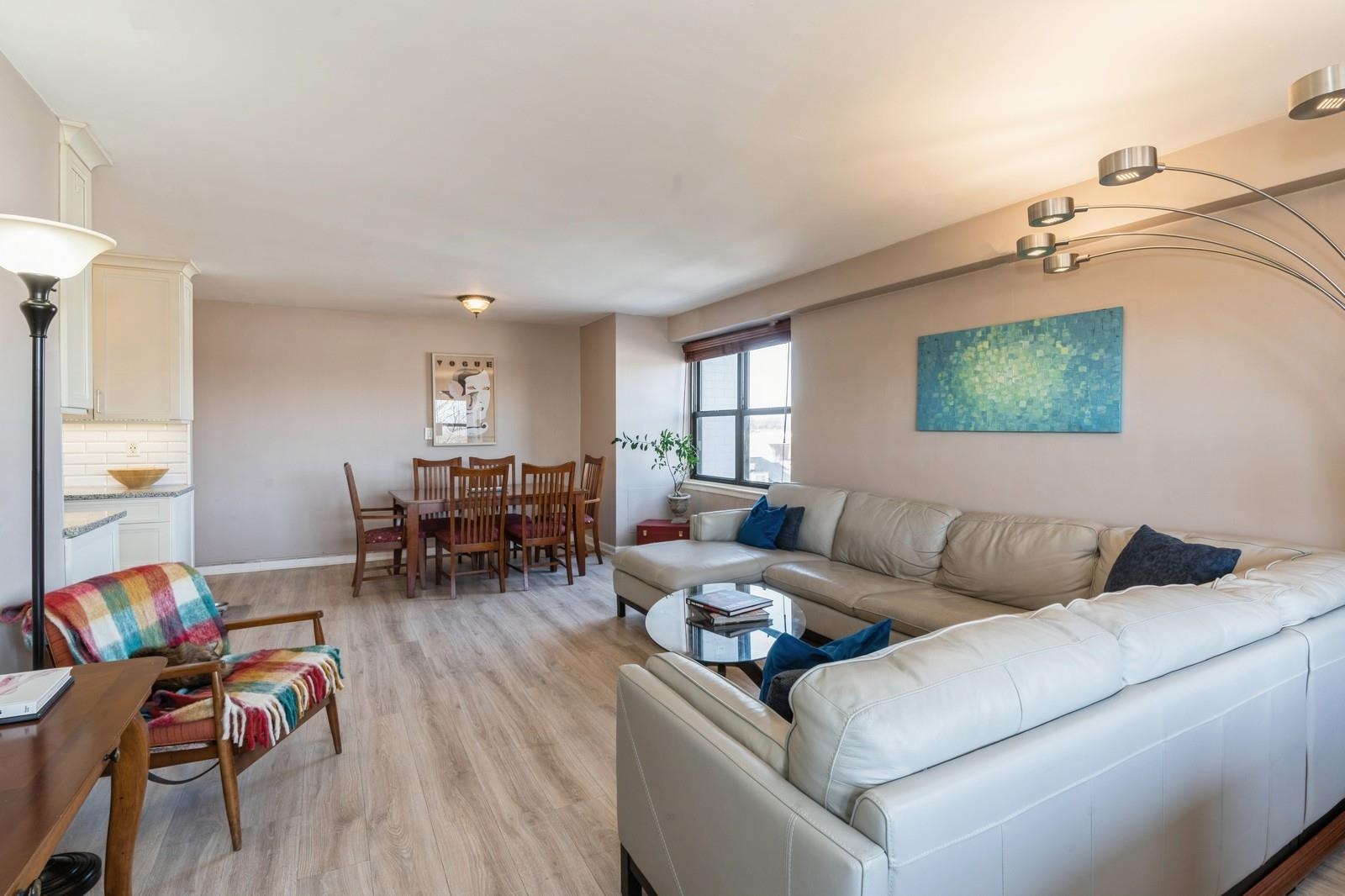 285 AYCRIGG AVE Unit: 6E