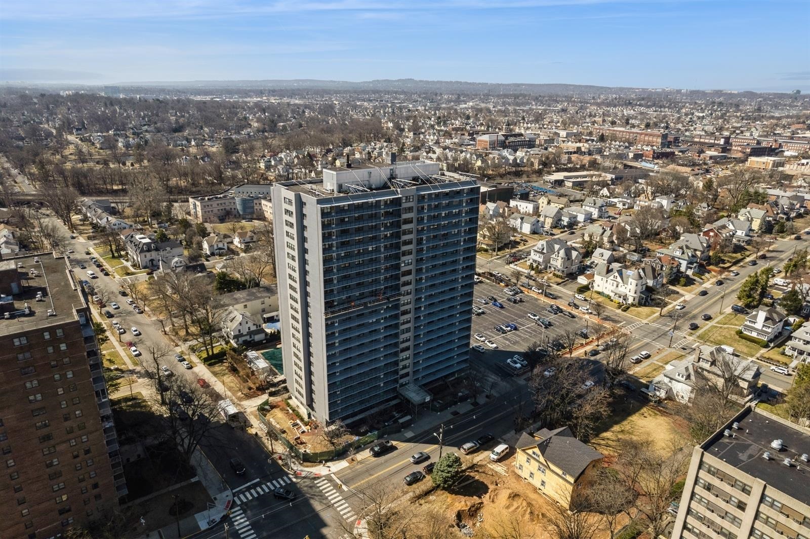 285 AYCRIGG AVE Unit: 6E