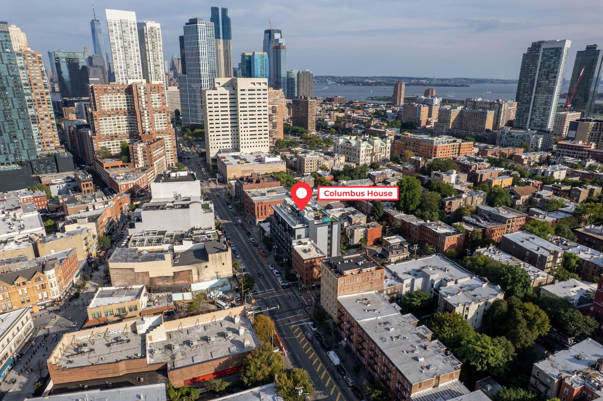 139 CHRISTOPHER COLUMBUS DR Unit: 207