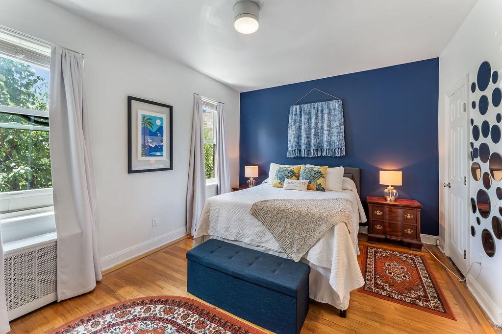 260 HARRISON AVE Unit: 206