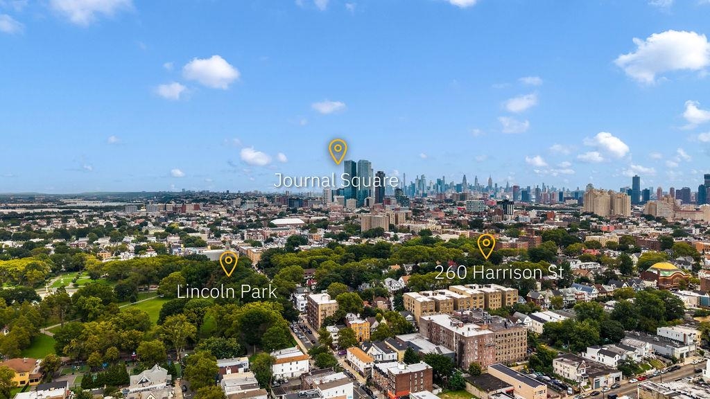 260 HARRISON AVE Unit: 206