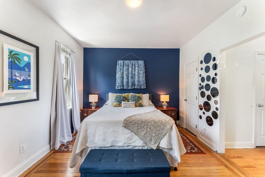 260 HARRISON AVE Unit: 206