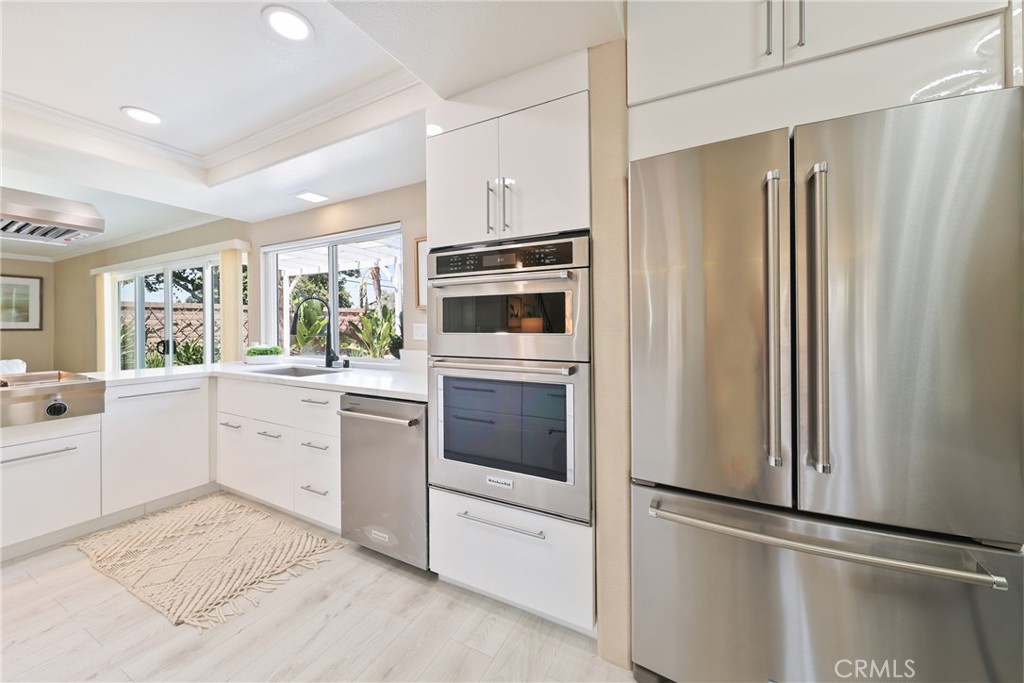 2798 Redwing Circle