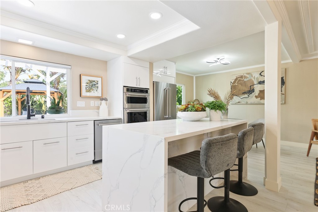 2798 Redwing Circle
