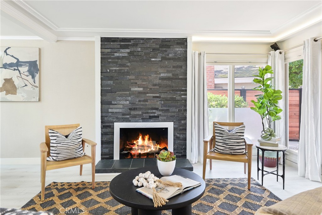 2798 Redwing Circle