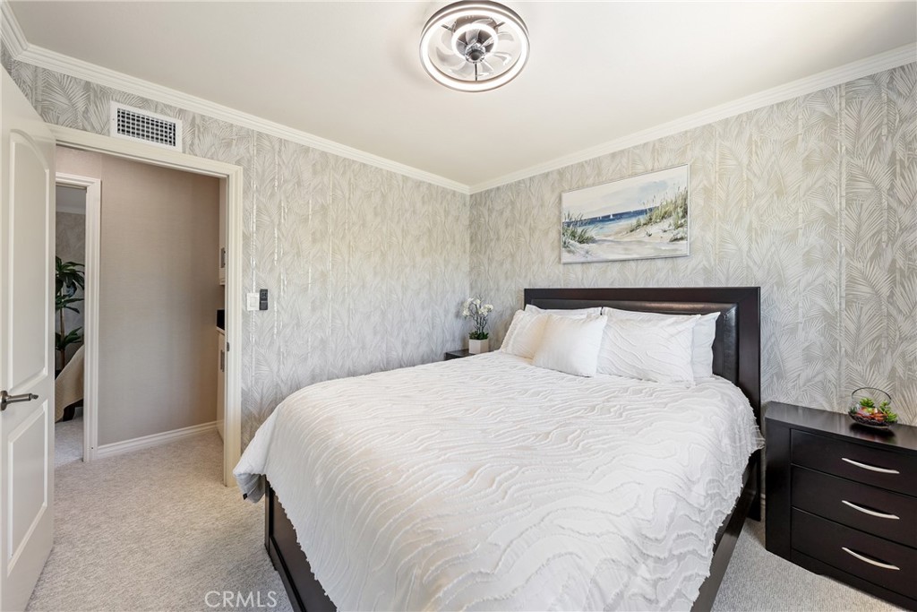 2798 Redwing Circle