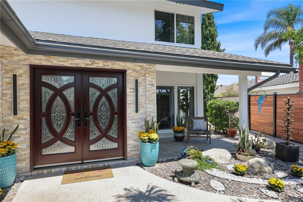 2798 Redwing Circle