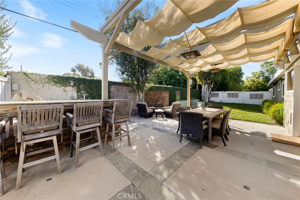 3030 Ceylon Road