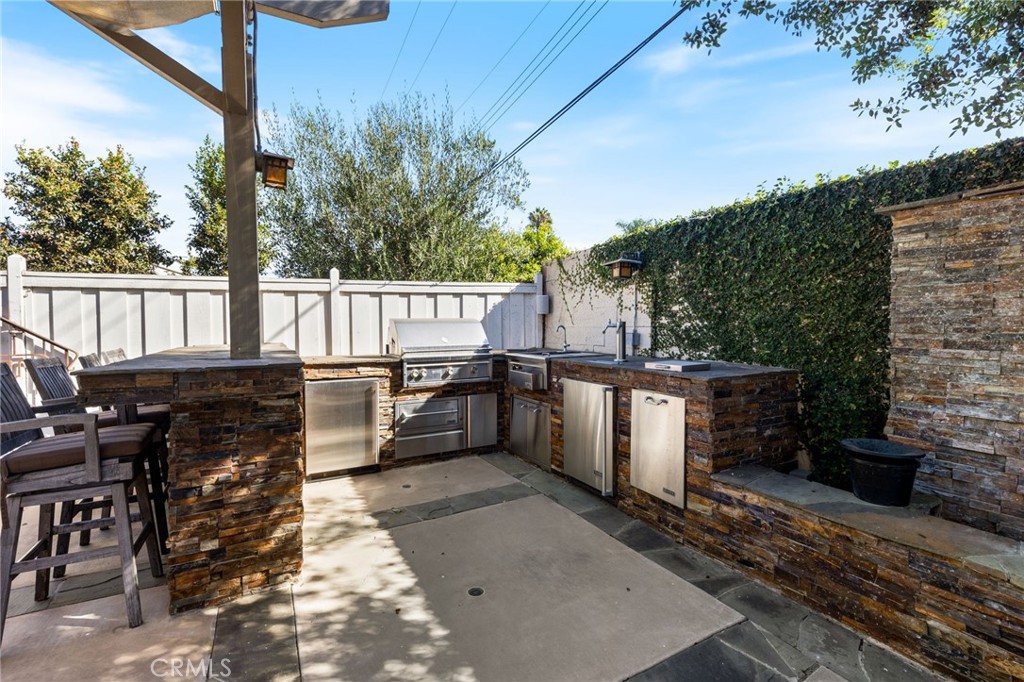 3030 Ceylon Road