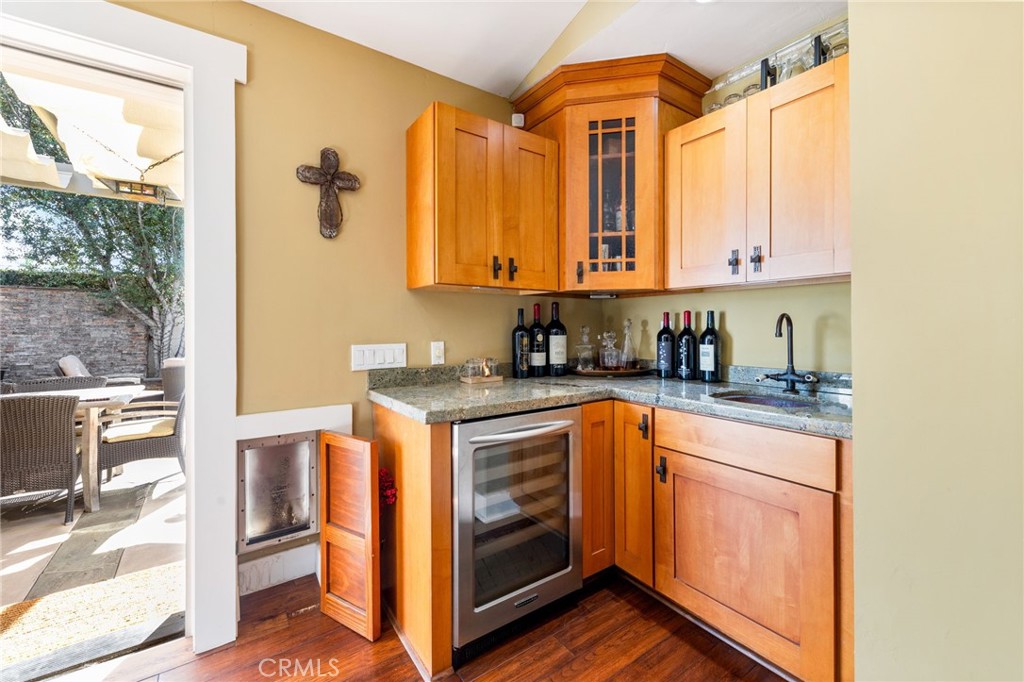 3030 Ceylon Road