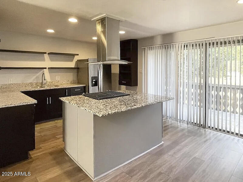 4950 N MILLER Road, 209