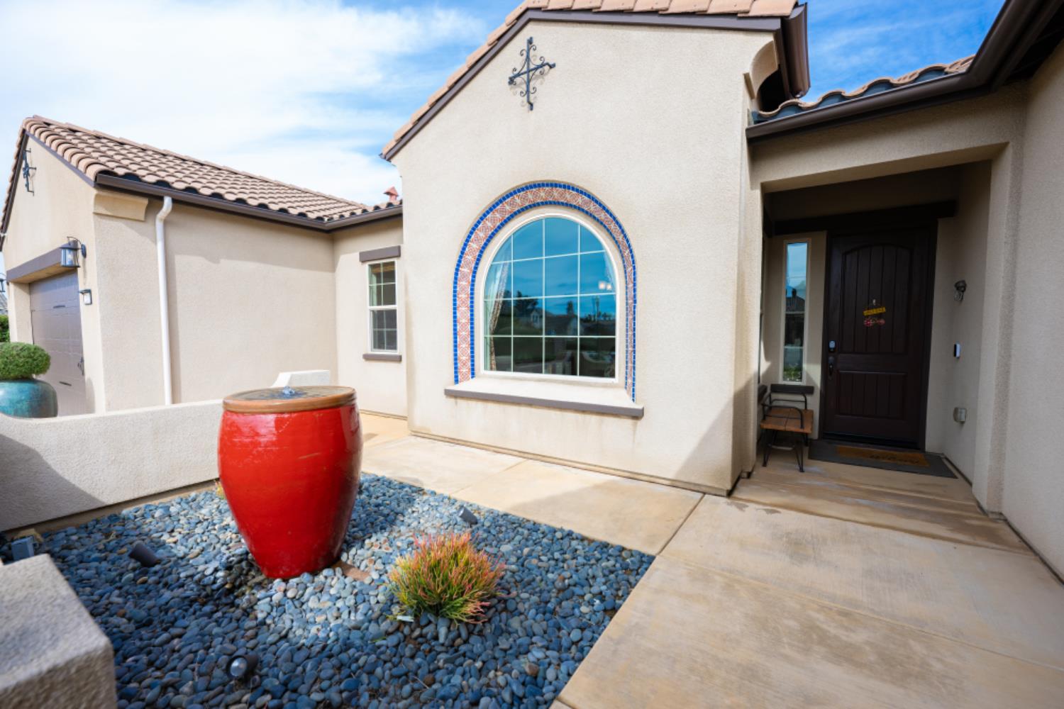 3205 Lexington Avenue