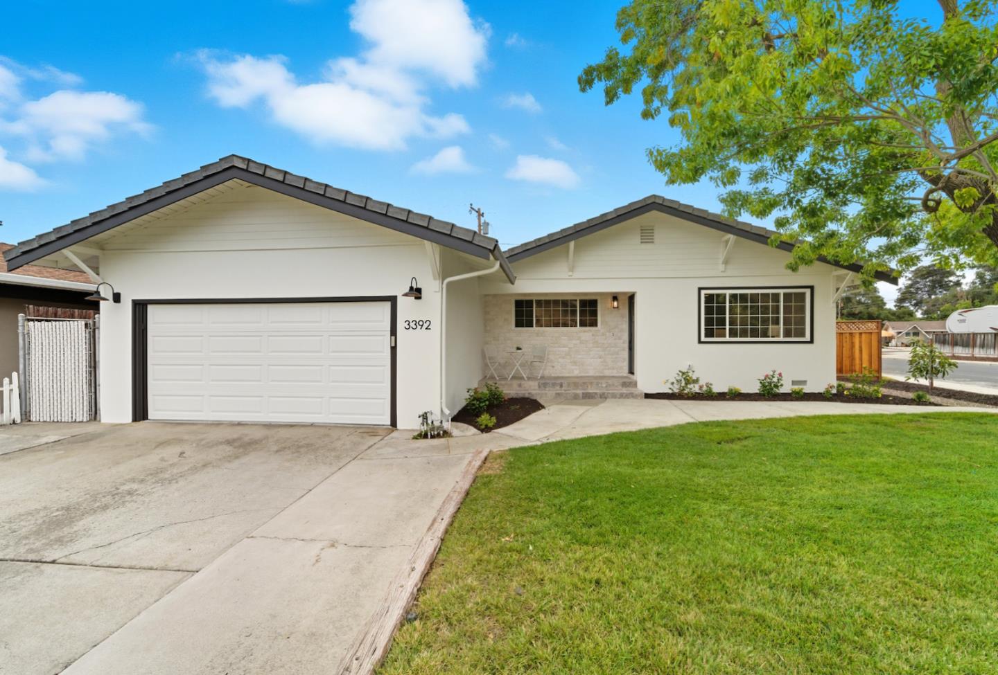 3392 Geneva Drive