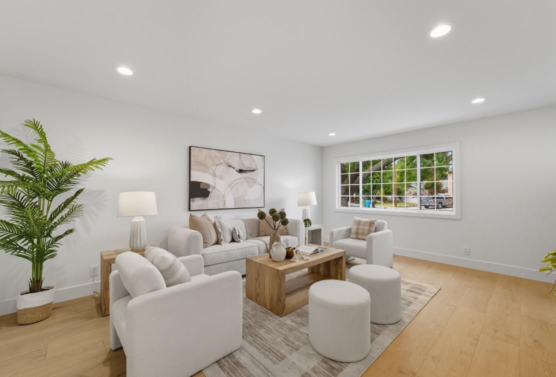 3392 Geneva Drive