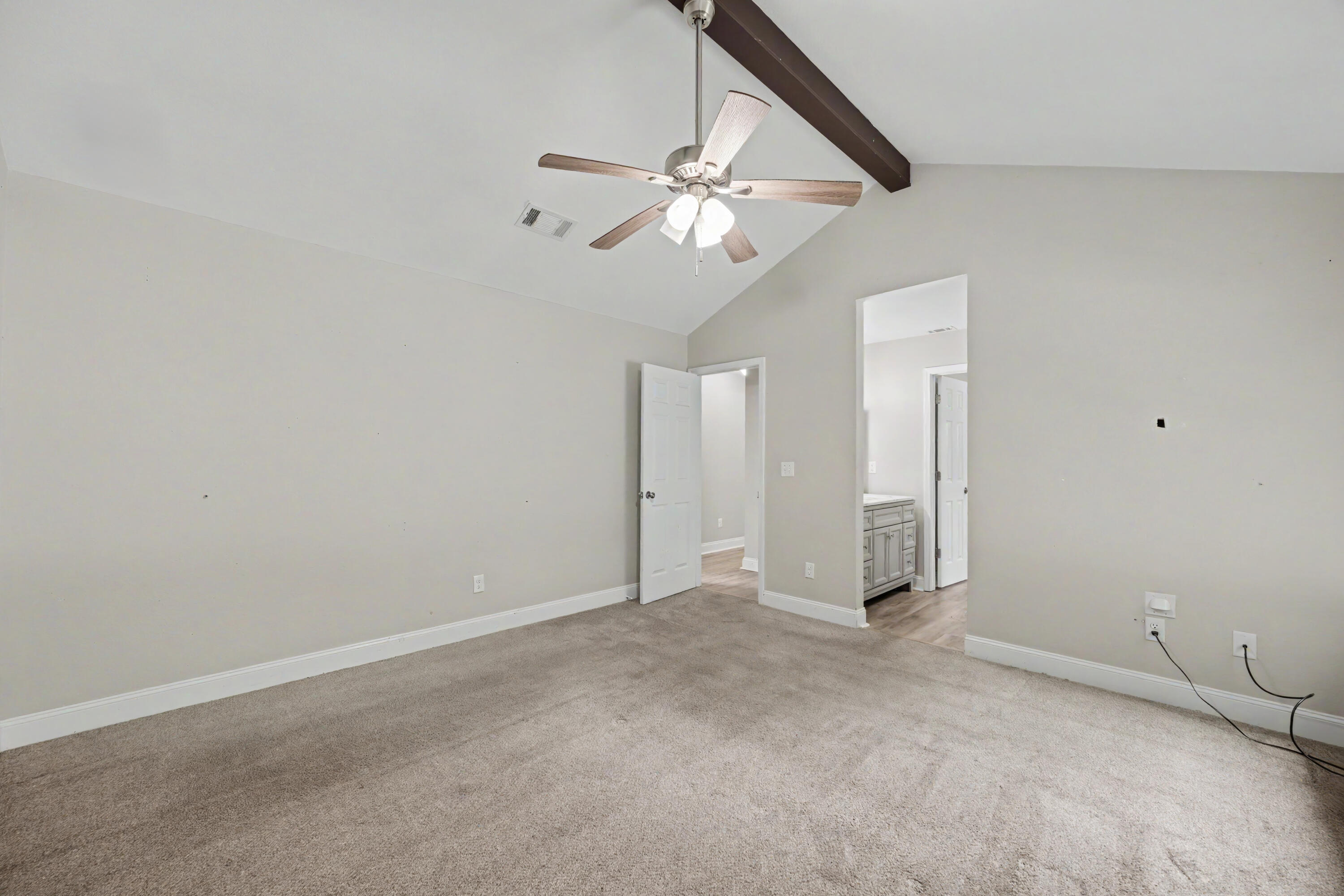 112 Meadow Woods Lane