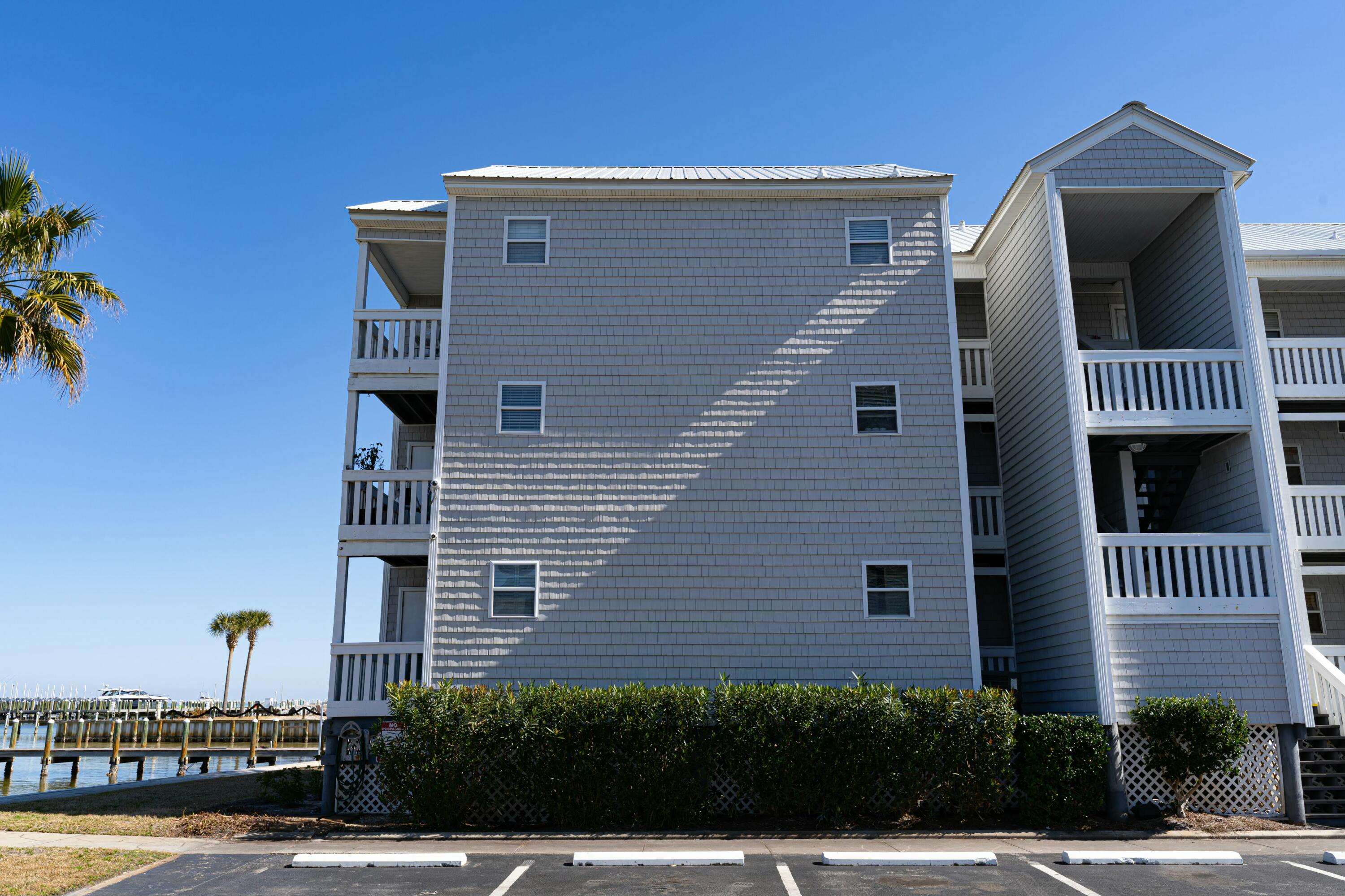 1330 Miracle Strip Parkway, 201