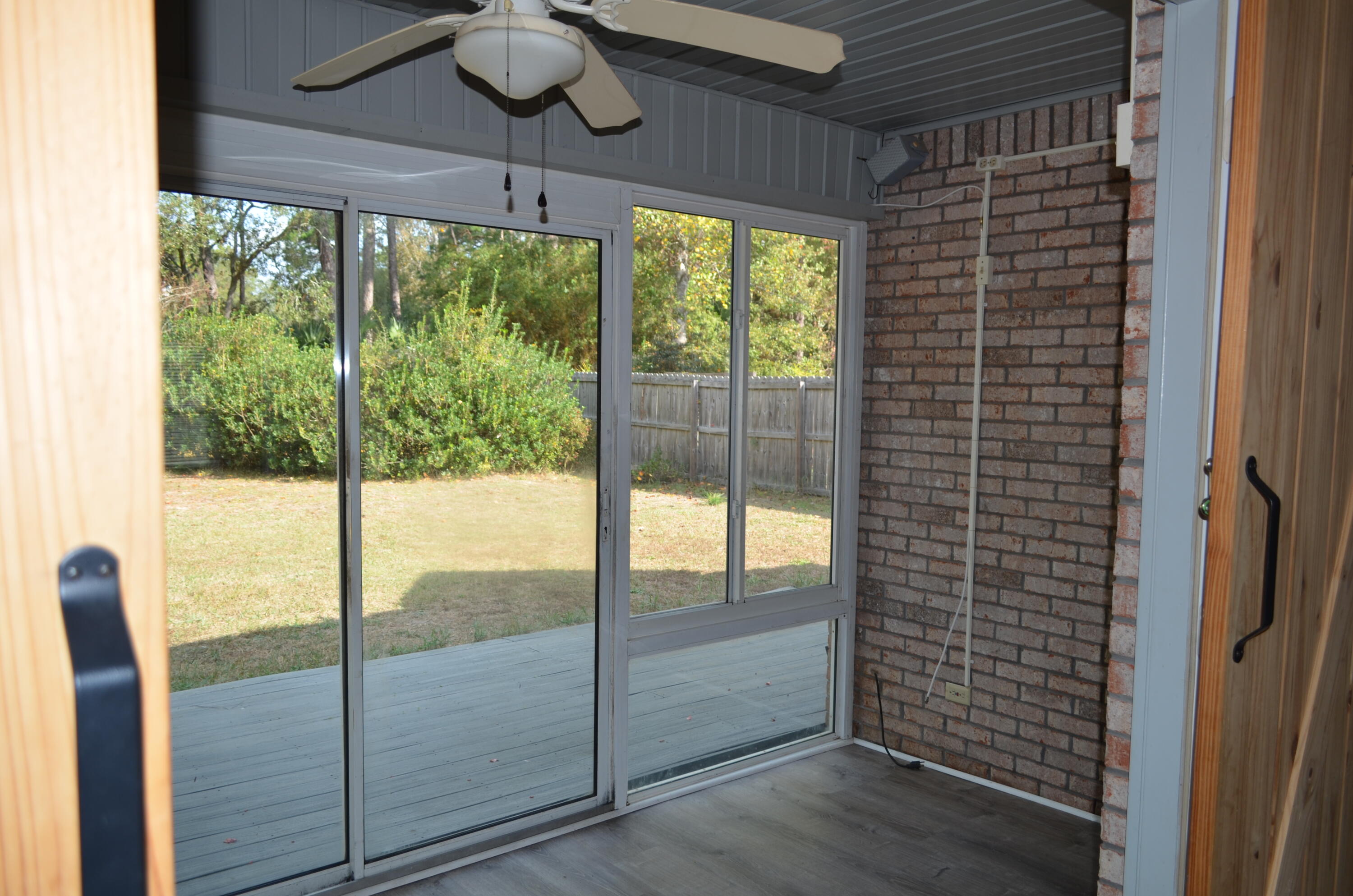 118 Meadow Woods Lane