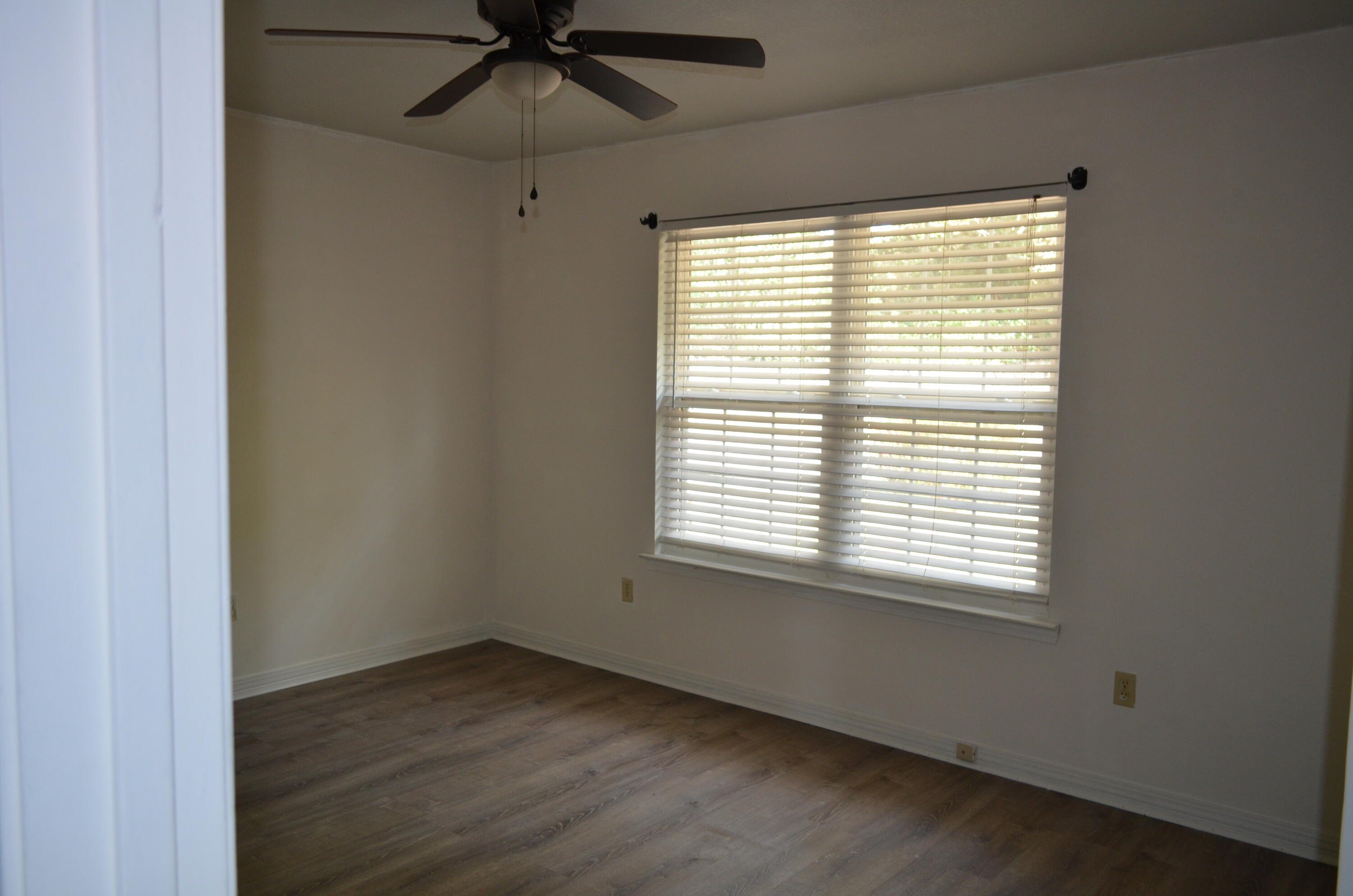 118 Meadow Woods Lane