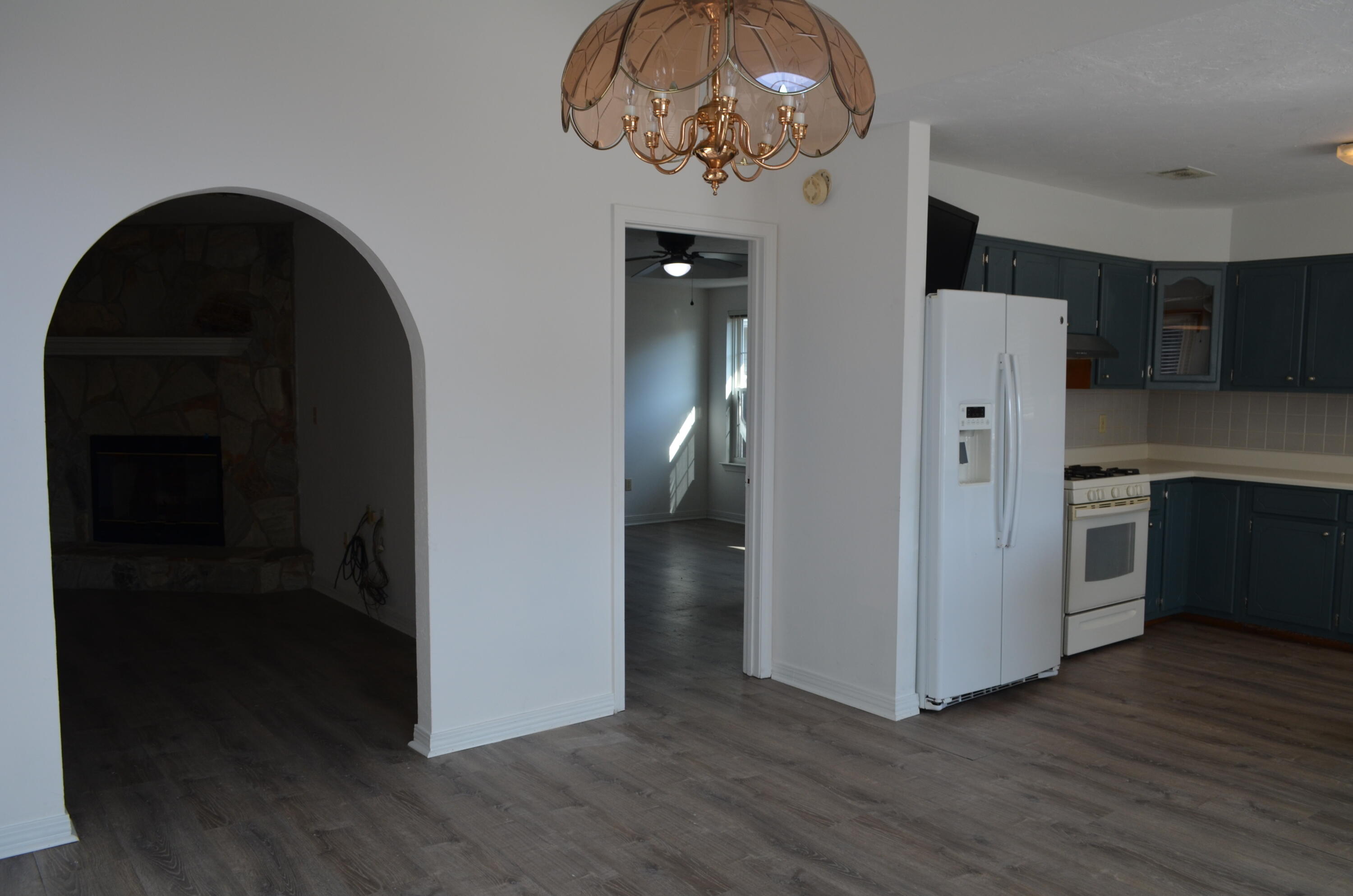 118 Meadow Woods Lane