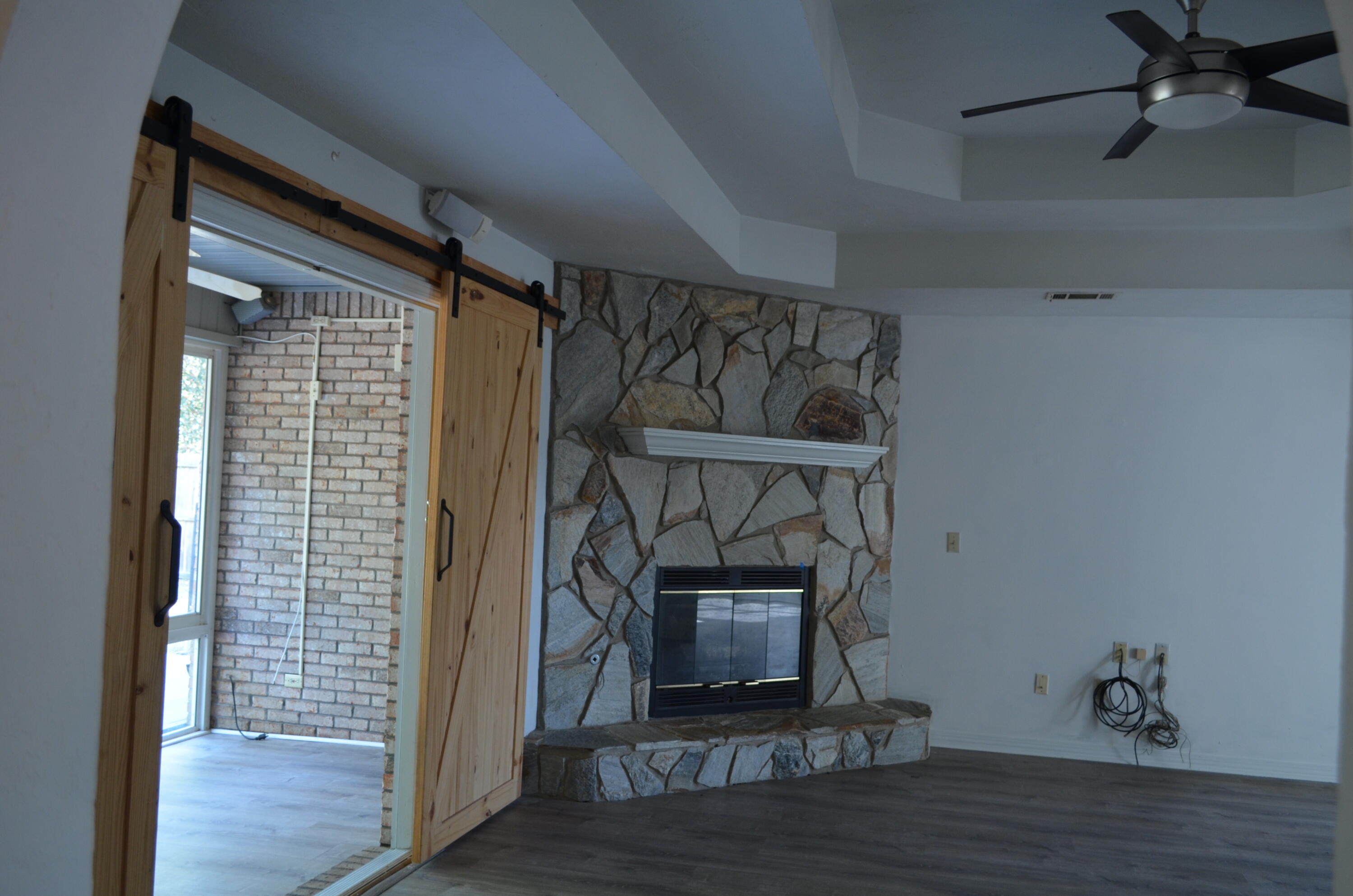 118 Meadow Woods Lane