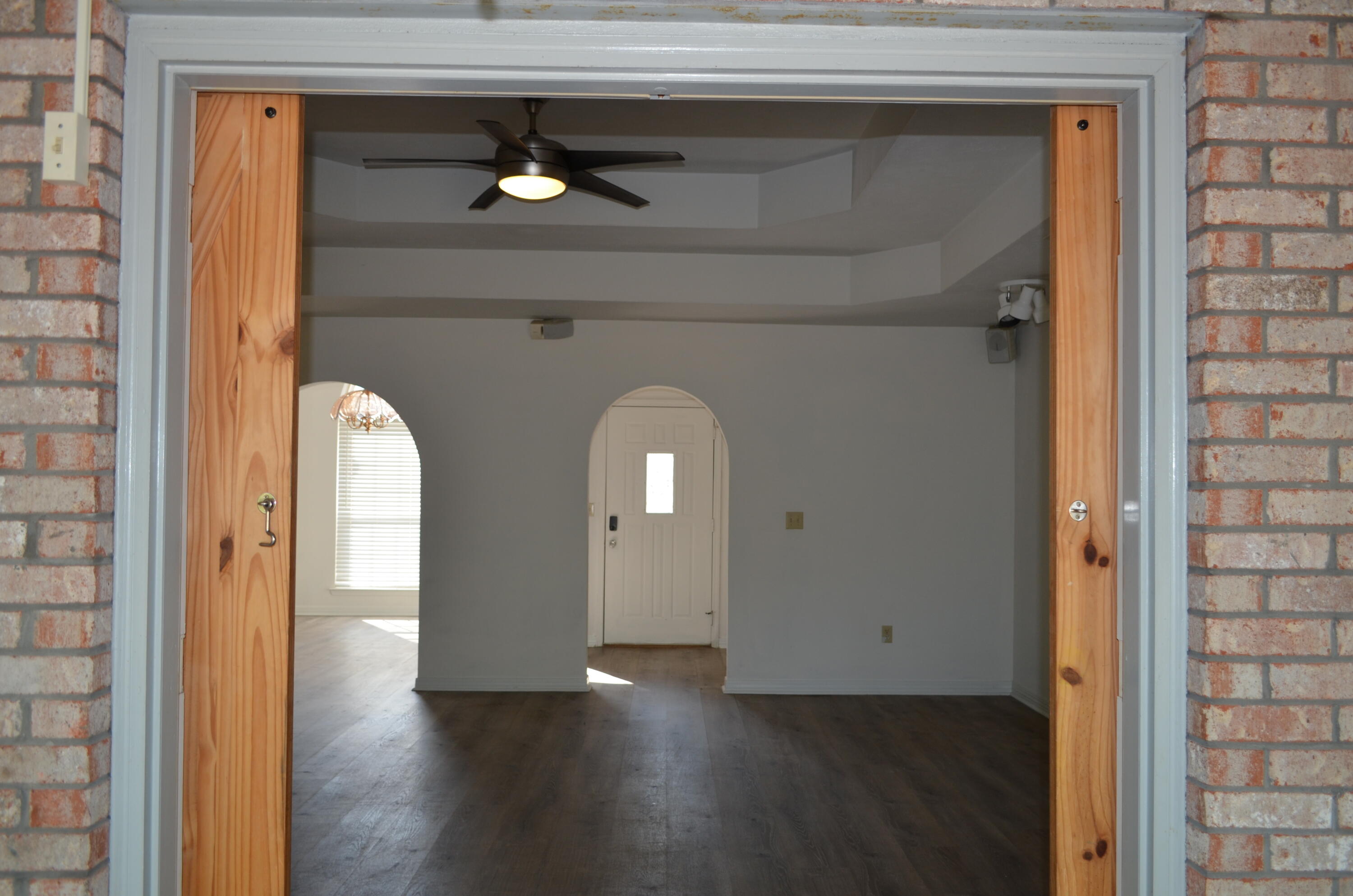 118 Meadow Woods Lane