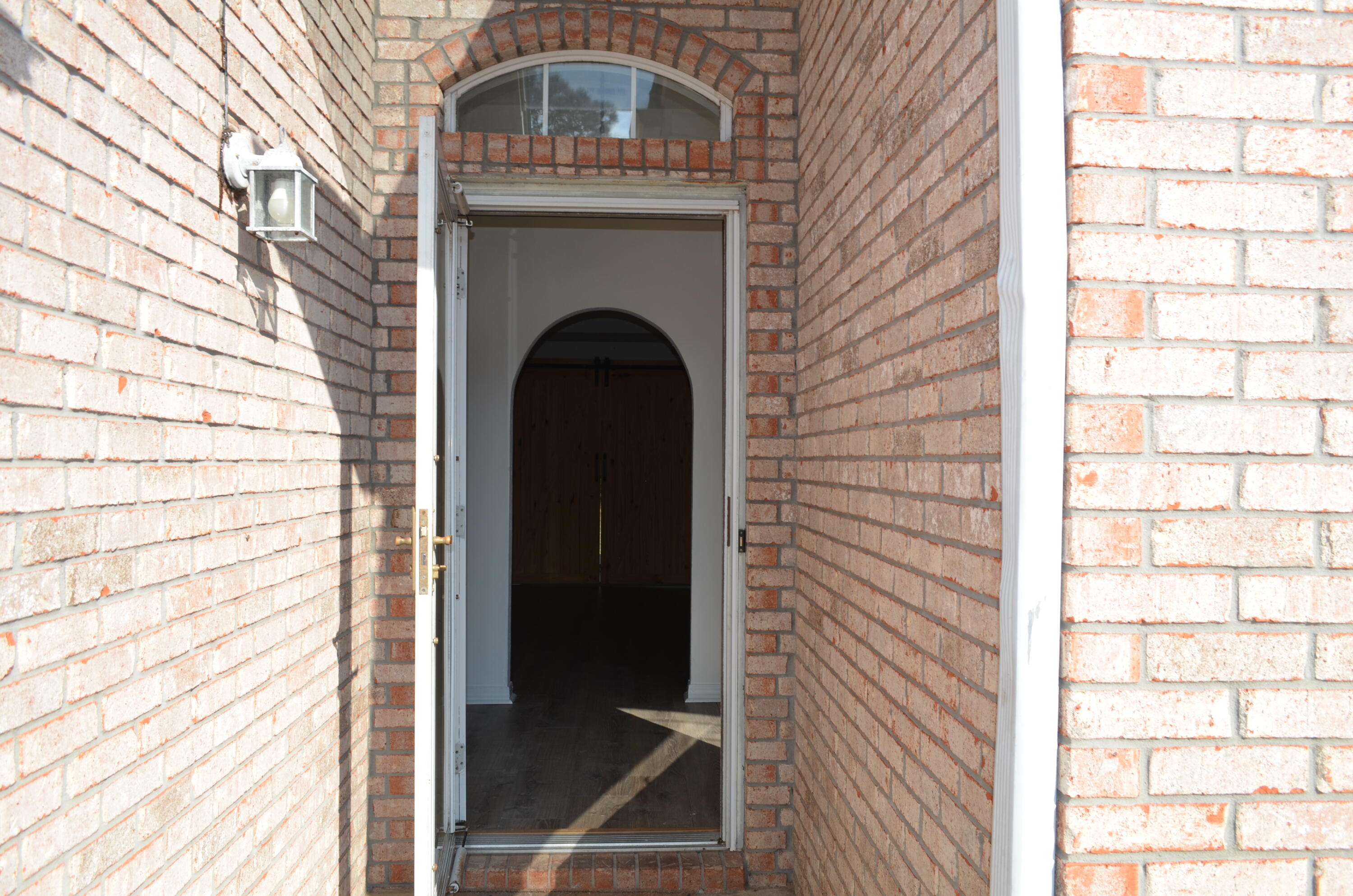 118 Meadow Woods Lane