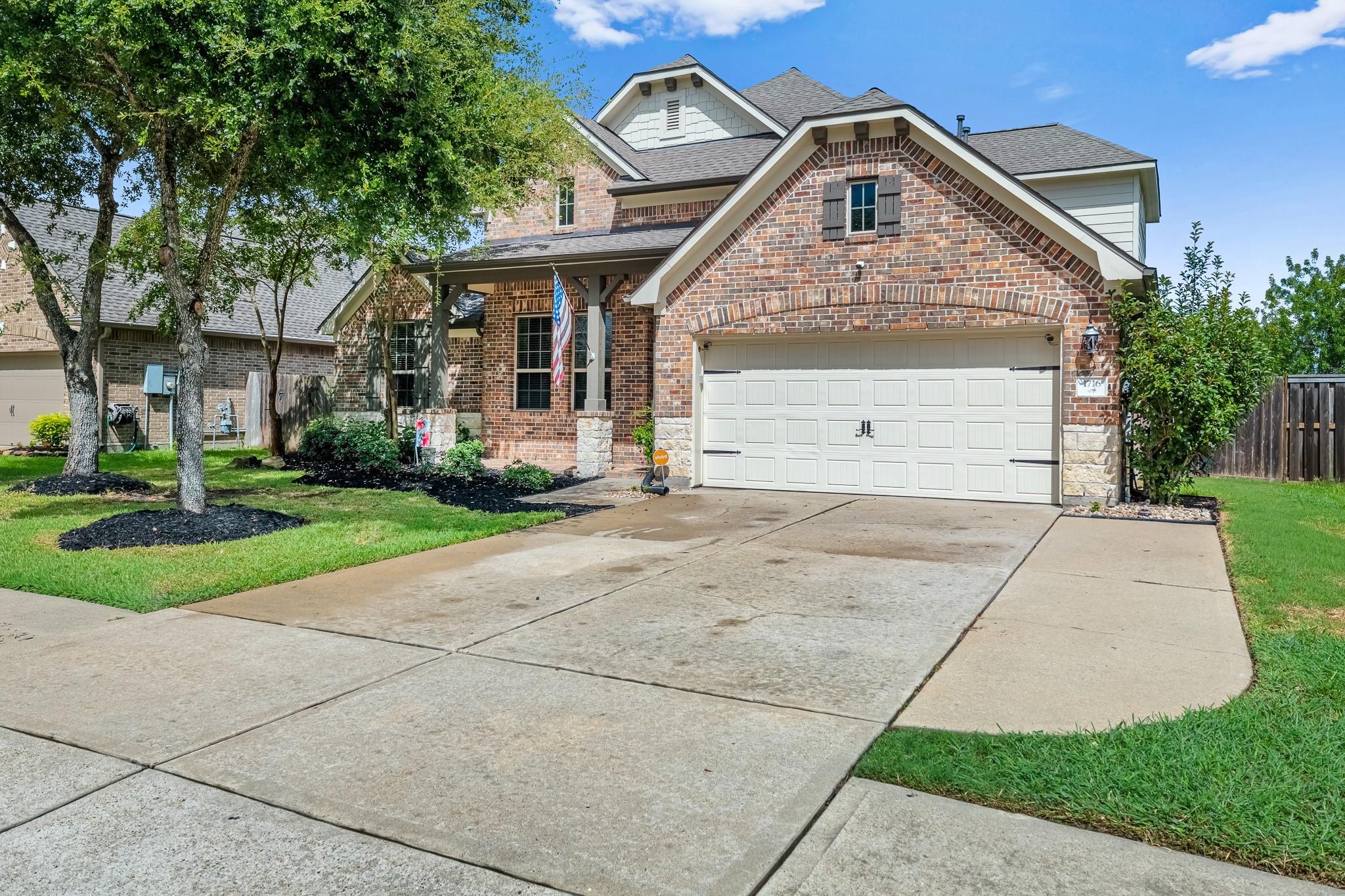 1716 Brighton Brook Lane