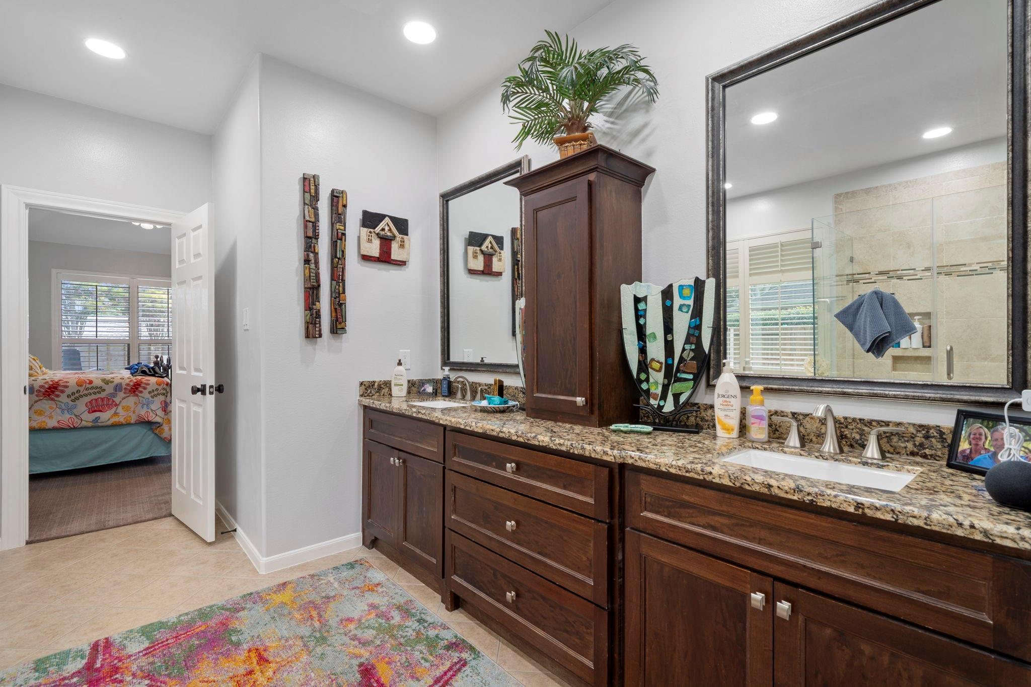 1014 Woodcreek Cove Lane