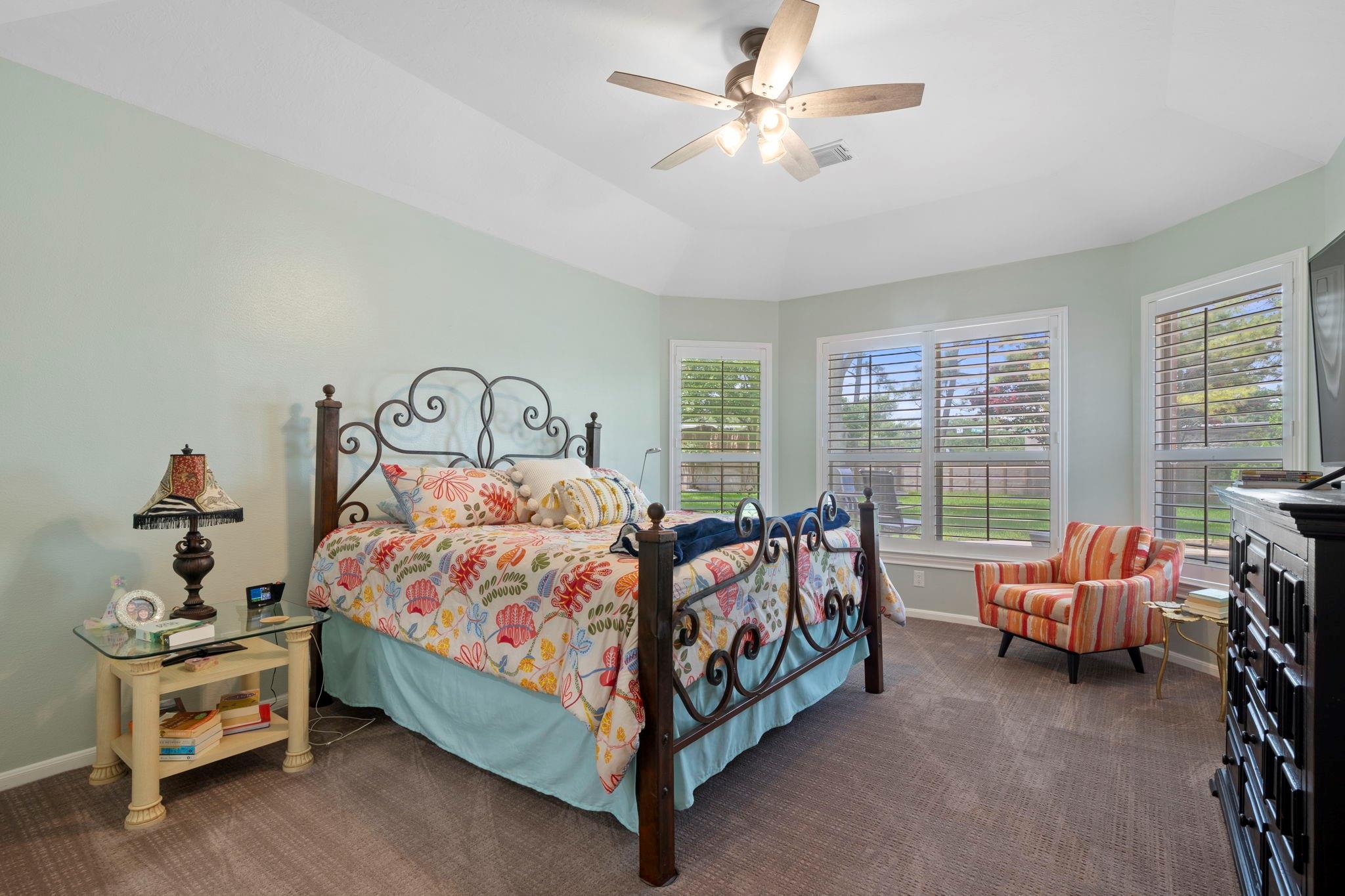 1014 Woodcreek Cove Lane