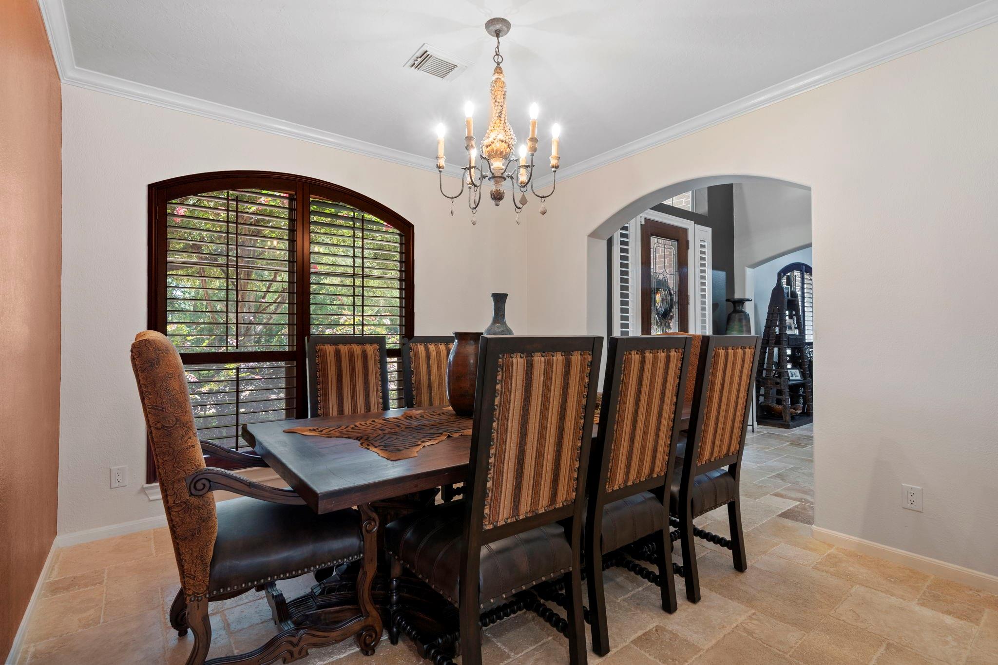 1014 Woodcreek Cove Lane