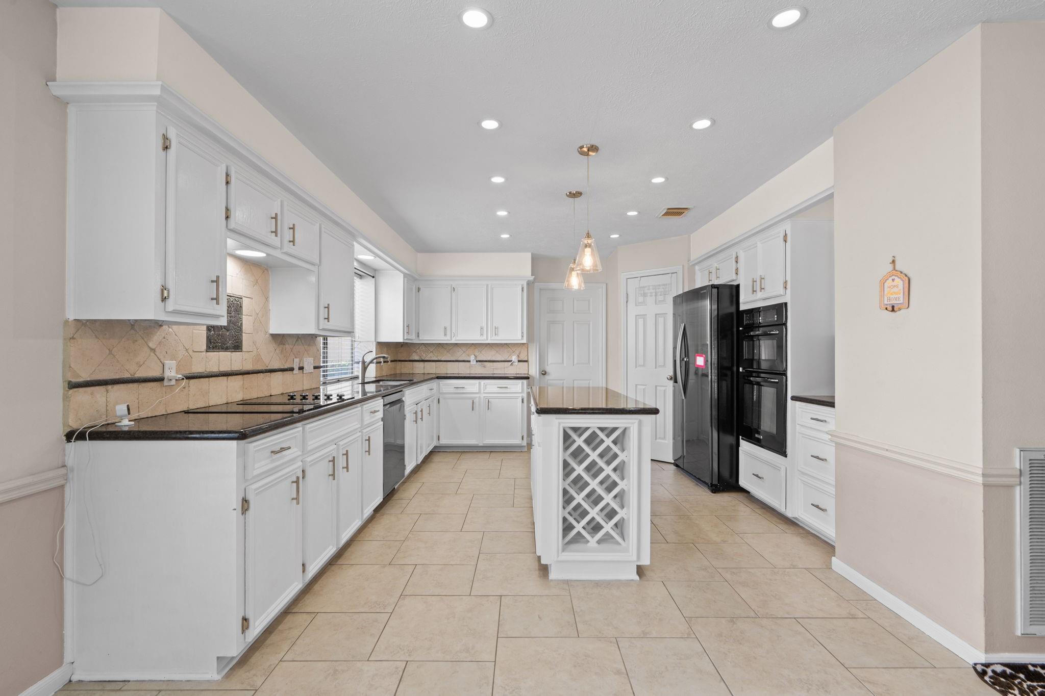 7414 Starbridge Drive