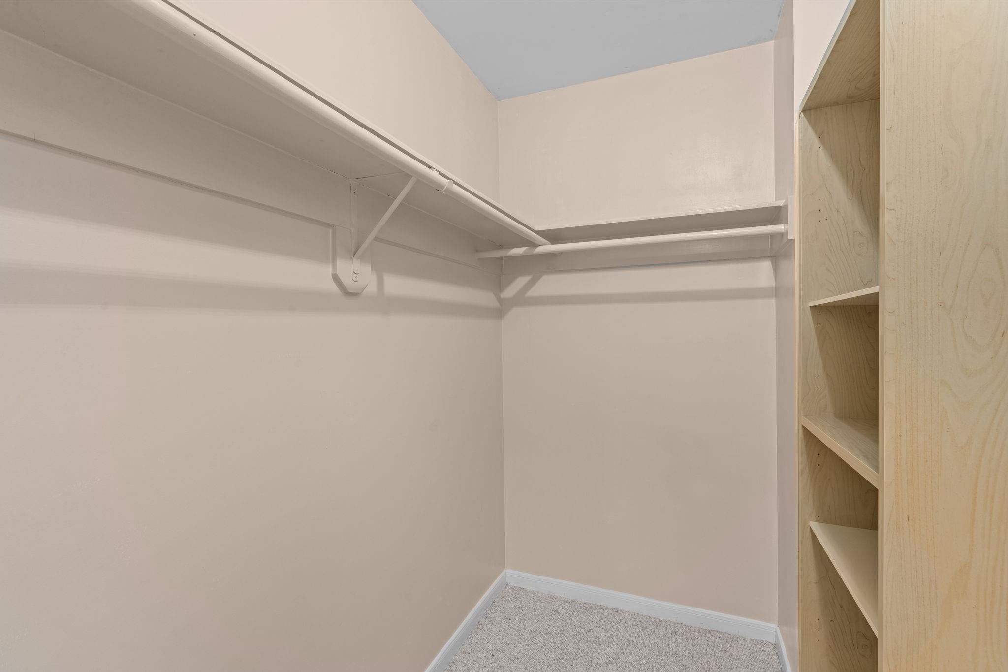 7414 Starbridge Drive