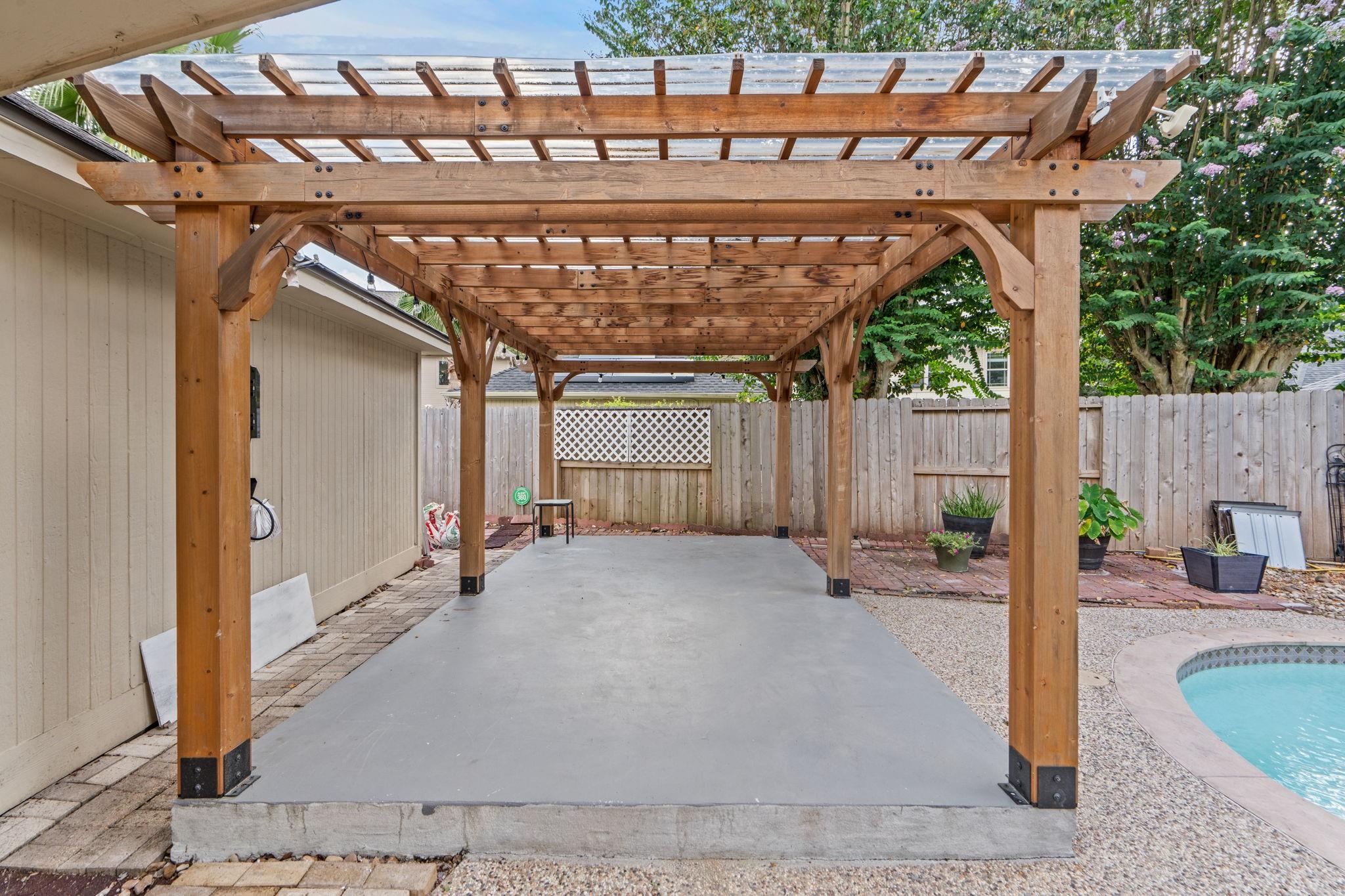 7414 Starbridge Drive
